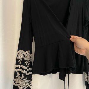 Francesca’s Closet wrap top